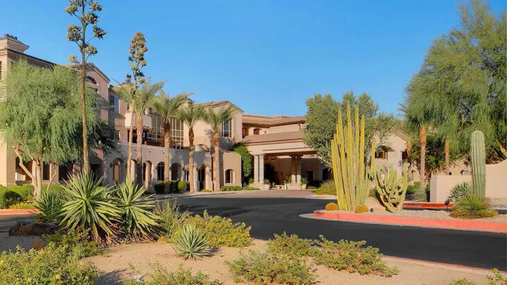 Exterior view of Atria Sierra Pointe senior community in Scottsdale, where Dr. Cook provides personalized geriatric care.